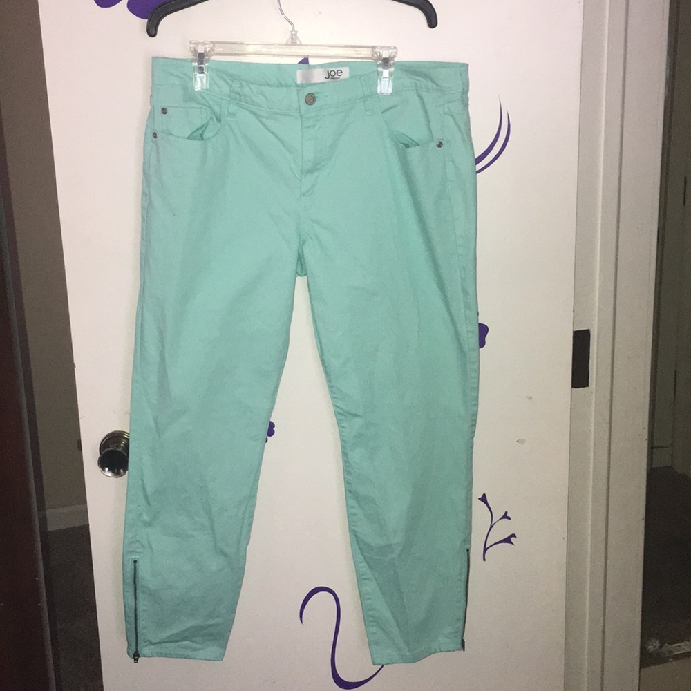 Slim fit pants. Never worn.